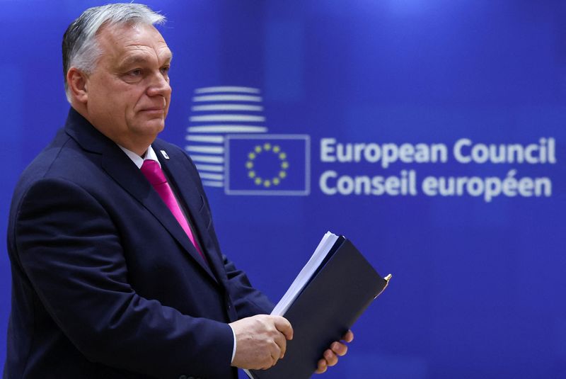 &copy; Reuters. رئيس الوزراء المجري فيكتور أوربان خلال قمة قادة الاتحاد الأوروبي في بروكسل ييلجيكا يوم الخميس. تصوير: إيف هيرمان -رويترز.