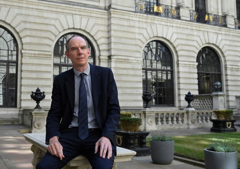 &copy; Reuters. FILE PHOTO: Bank of England Deputy Governor Dave Ramsden sits for a portrait during an interview with Reuters, at the Bank of England, London, Britain, August 8, 2022.  REUTERS/Toby Melville/File Photo