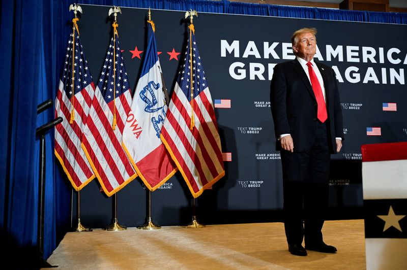 &copy; Reuters. Former U.S. President and Republican presidential candidate Donald Trump attends a "Commit to Caucus" event for his supporters in Coralville, Iowa, U.S., December 13, 2023.  REUTERS/Vincent Alban/ File Photo