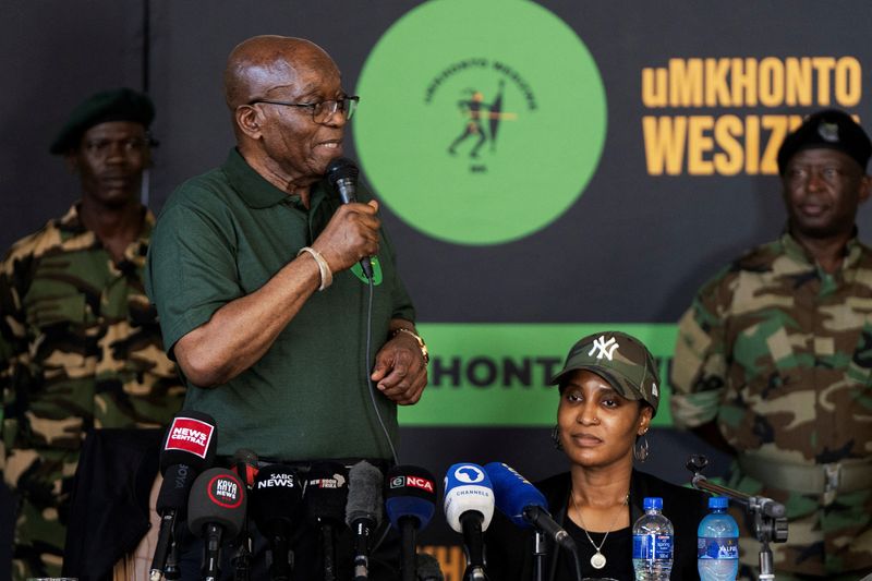 &copy; Reuters. Photo de l'ancien président sud-africain, Jacob Zuma. /Photo prise le 16 décembre 2023 à Johannesburg, Afrique du Sud/REUTERS/Shiraaz Mohamed