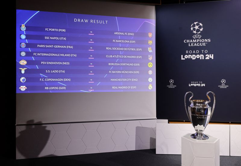 Champions League abre fase de grupos com jogos de City, Barcelona