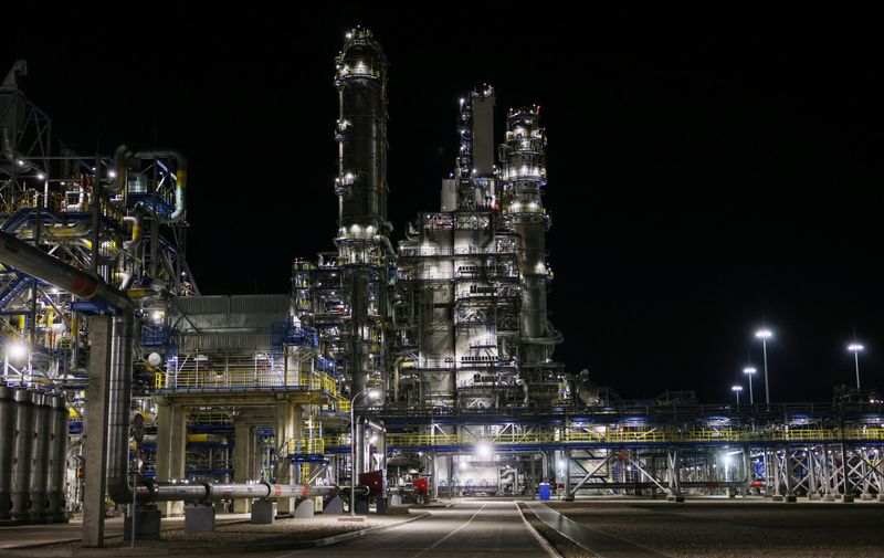 &copy; Reuters. FILE PHOTO: A view shows Gazprom's Amur Gas Processing Plant near the town of Svobodny in the Amur Region, Russia September 13, 2023. Sputnik/Mikhail Metzel/Pool via REUTERS/File Photo