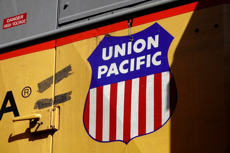 &copy; Reuters. FILE PHOTO: Union Pacific livery on the side of a cargo locomotive is pictured ahead of a possible strike if there is no deal with the rail worker unions, at Union Station in Los Angeles, California, U.S., September 15, 2022. REUTERS/Bing Guan