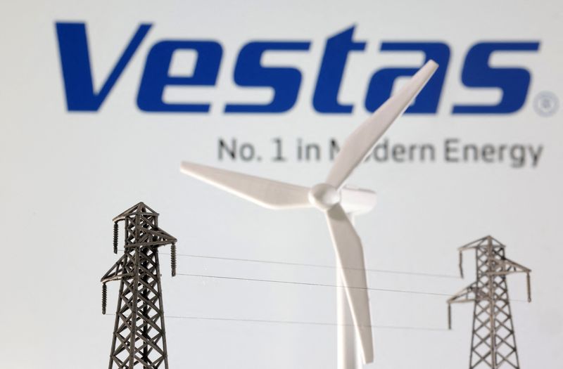 &copy; Reuters. FILE PHOTO: Miniatures of windmill and electric pole are seen in front of Vestas logo in this illustration taken January 17, 2023. REUTERS/Dado Ruvic/Illustration/File Photo