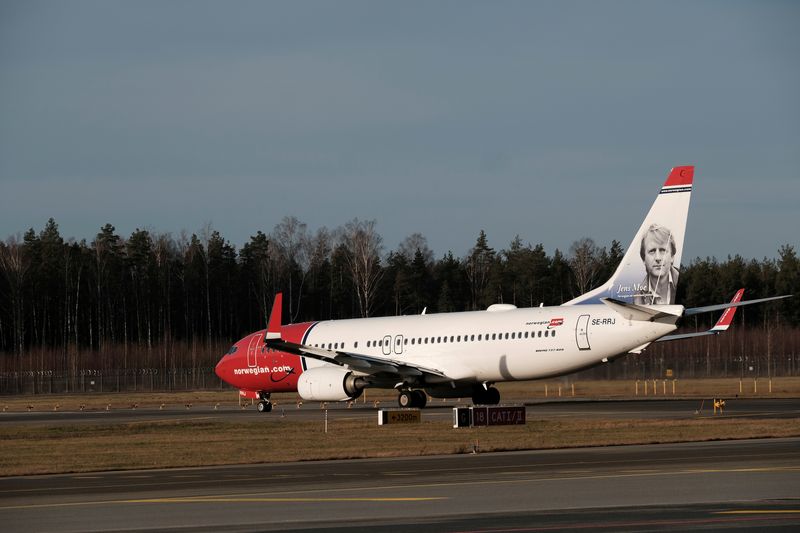 &copy; Reuters. FILE PHOTO: Norwegian Air Sweden Boeing 737-800 plane SE-RRJ taxies to take-off in Riga International Airport in Riga, Latvia January 17, 2020. REUTERS/Ints Kalnins/File Photo