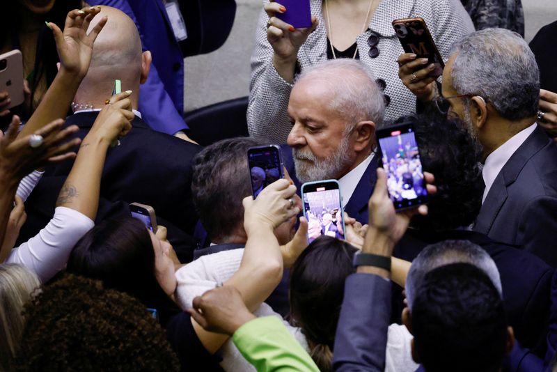 &copy; Reuters. Presidente Luiz Inácio Lula da Silva durante sessão do Congresso para promulgação da reforma tributária
20/12/2023
REUTERS/Adriano Machado