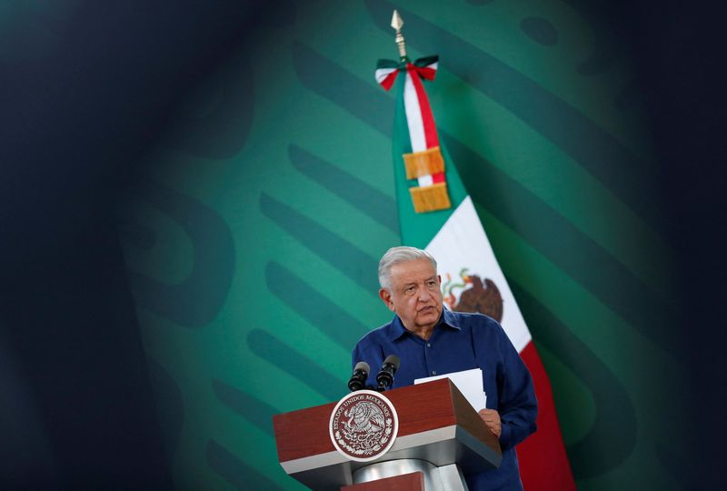 &copy; Reuters. Mexico's President Andres Manuel Lopez Obrador speaks during his daily news conference, in Acapulco, Mexico December 20, 2023. REUTERS/Daniel Becerril/File Photo