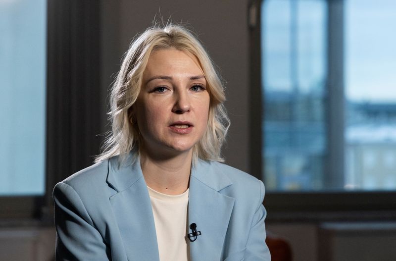 Anti-war candidate says top Russian court backs barring her from challenging Putin