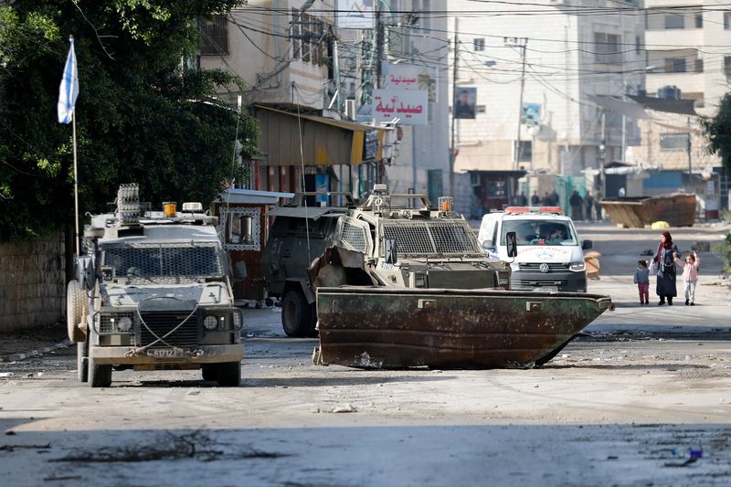 &copy; Reuters. Ataque israelense em Jenin, Cisjordânia
 14/12/2023   REUTERS/Raneen Sawafta