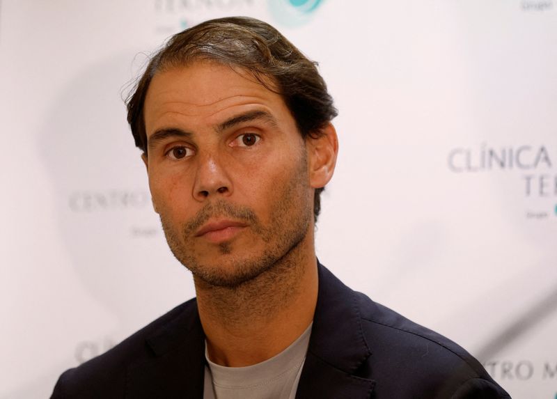 &copy; Reuters. Foto de archivo de Rafael Nadal visitando su academia de tenis Barcelona
Nov 15, 2023 
 REUTERS/Albert Gea/File Photo