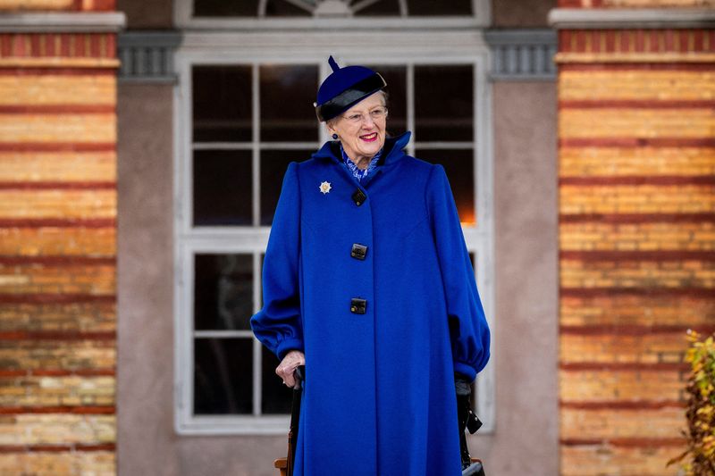 &copy; Reuters. FILE PHOTO: Denmark's Queen Margrethe attends a parade of the Royal Life Guards in Copenhagen, Denmark, November 15, 2023. Ritzau Scanpix/Ida Marie Odgaard via REUTERS/File Photo