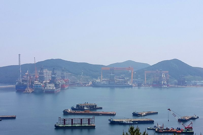 &copy; Reuters. FILE PHOTO: Daewoo Shipbuilding & Marine Engineering’s shipyard is seen in Geoje, South Korea, May 25, 2016.  REUTERS/Staff /File Photo/File Photo