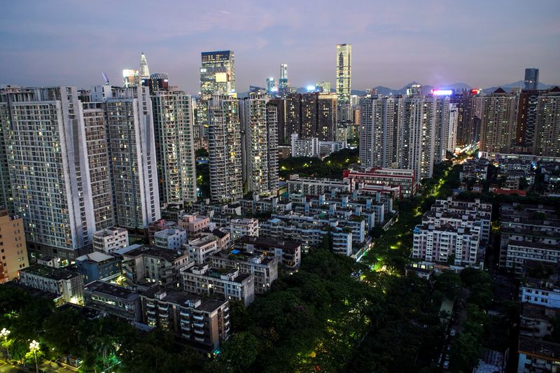 &copy; Reuters. FILE PHOTO: Resident buildings and offices are seen in Shenzhen, Guangdong Province, China, September 6, 2019. Picture taken September 6, 2019. REUTERS/Athit Perawongmetha/File Photo
