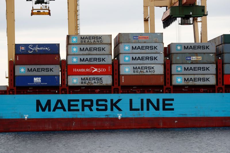 &copy; Reuters. سفينة حاويات تابعة لشركة ميرسك تقف في ميناء ريجا بلاتفيا في صورة من أرشيف رويترز.