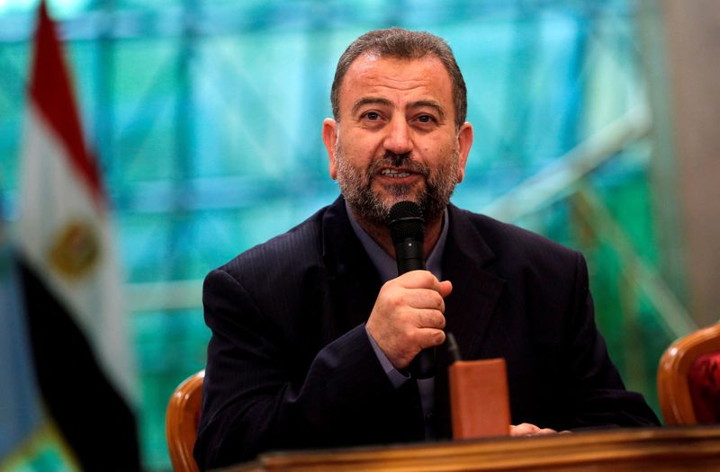 &copy; Reuters. FILE PHOTO: Head of Hamas delegation Saleh al-Arouri speaks during a reconciliation deal signing ceremony in Cairo, Egypt, October 12, 2017. REUTERS/Amr Abdallah Dalsh/File Photo