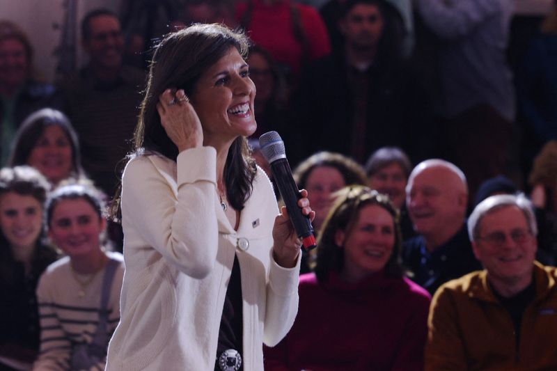 &copy; Reuters. Republican presidential candidate and former U.S. Ambassador to the United Nations Nikki Haley speaks at a campaign town hall in Rye, New Hampshire, U.S., January 2, 2024.   REUTERS/Brian Snyder/ File Photo