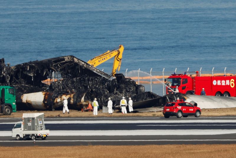 &copy; Reuters. ２日に日本航空（ＪＡＬ）機と衝突した海上保安庁の航空機が、事故前の２４時間以内に２回、能登半島地震の対応で被災地方面へ派遣されていたことが分かった。写真は羽田空港で５日撮