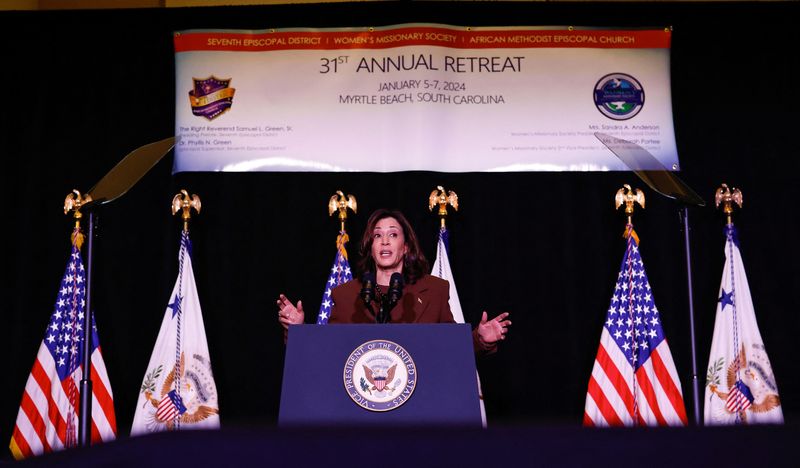 © Reuters. U.S. Vice President Kamala Harris speaks at the Women's Missionary Society retreat of the African Methodist Episcopal Church in Myrtle Beach, South Carolina, U.S., January 6, 2024.    REUTERS/Randall Hill