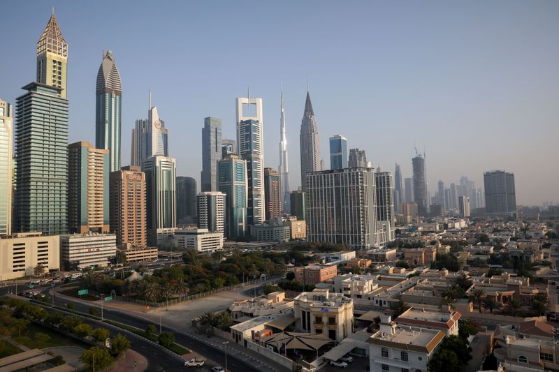 &copy; Reuters. A general view of the Burj Khalifa and the downtown skyline in Dubai, United Arab Emirates, June 12, 2021. Picture taken June 12, 2021. REUTERS/Christopher Pike/File Photo