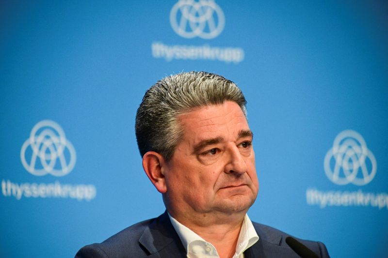 &copy; Reuters. FILE PHOTO: CEO of ThyssenKrupp Miguel Angel Lopez Borrego during the news conference to present the 2023 annual results of ThyssenKrupp in Essen, Germany, November 22, 2023. REUTERS/Jana Rodenbusch/File Photo