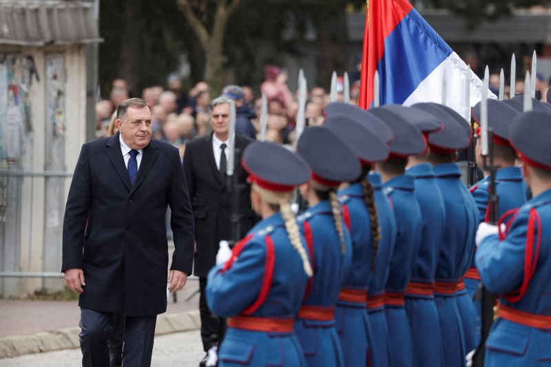 © Reuters. FILE PHOTO: President of Republika Srpska (Serb Republic) Milorad Dodik attends Serb Republic national holiday, banned by the constitutional court, in East Sarajevo, Bosnia and Herzegovina, January 9, 2023. REUTERS/Dado Ruvic