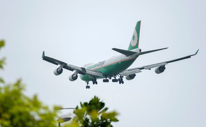 &copy; Reuters. FILE PHOTO: A Eva Air Cargo Boeing 747-400F freighter airplane approaches to land at Changi International Airport in Singapore June 10, 2018.  REUTERS/Tim Chong/File Photo