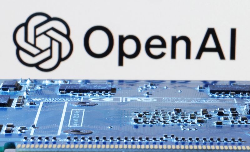 &copy; Reuters. FOTO DE ARCHIVO: El logo de OpenAI se ve cerca de la placa madre de un computador en esta ilustración tomada el 8 de enero de 2024. REUTERS/Dado Ruvic/Ilustración/Archivo