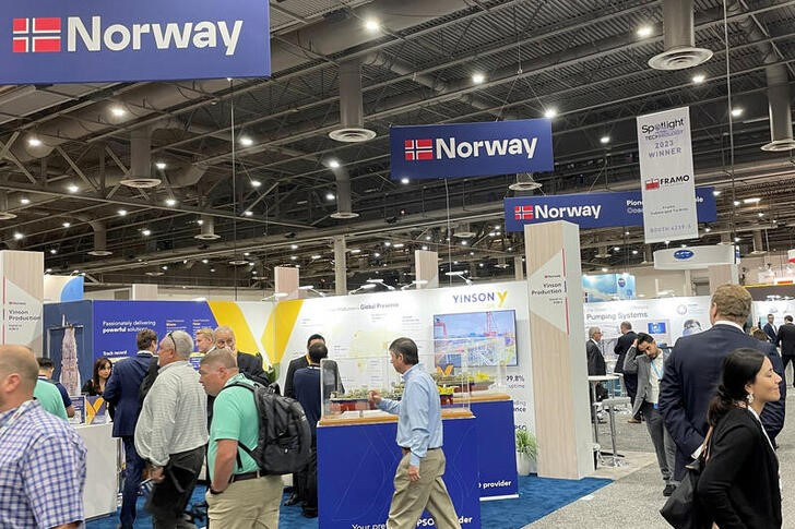 © Reuters. Norway promotes its offshore oil and gas business to attendees at the Offshore Technology Conference in Houston, Texas, U.S., May 2, 2023. REUTERS/Arathy Somasekhar