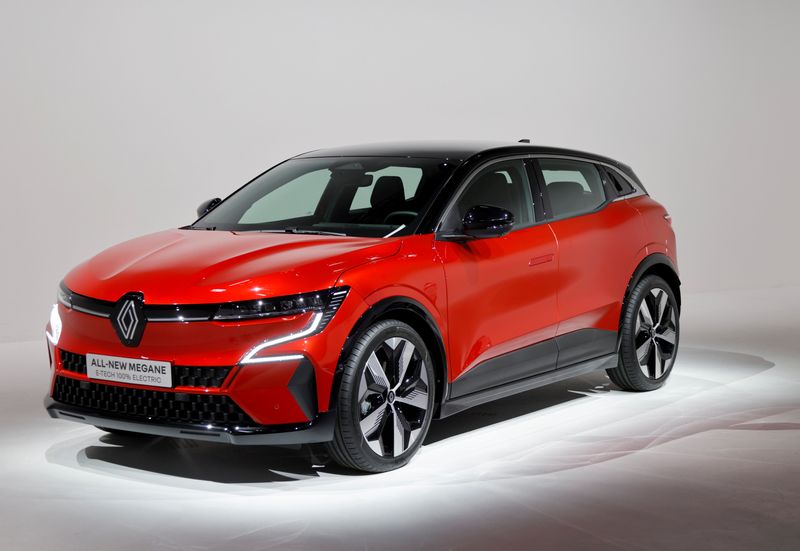 &copy; Reuters. La nouvelle Renault Mégane E-Tech 100% électrique est présentée avant le Salon de l'Automobile de Munich 2021 lors d'une présentation à Aubervilliers près de Paris. /Photo d'archive/REUTERS/Eric Gaillard