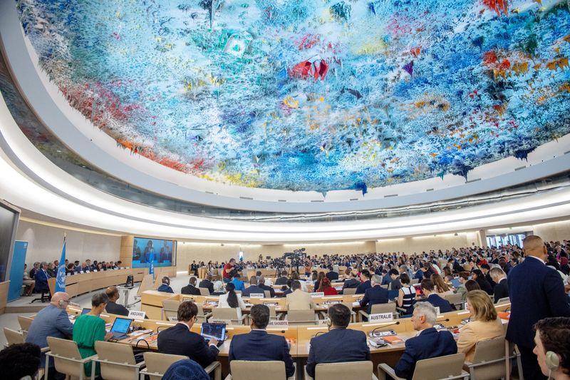 &copy; Reuters. مندوبون يشاركون في جلسة لمجلس حقوق الإنسان التابع للأمم المتحدة في جنيف بسويسرا يوم 11 سبتمبر أيلول 2023. تصوير: دينيس باليبوس - رويترز.
