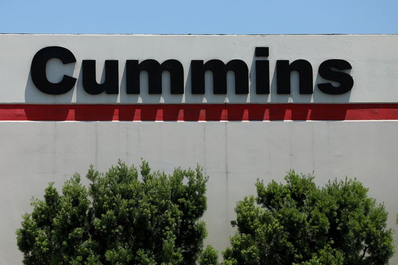 &copy; Reuters. FILE PHOTO: A Cummins building is shown in Irvine , California, U.S.,  August 1 , 2017.  REUTERS/Mike Blake/File Photo