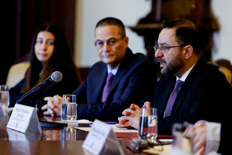 &copy; Reuters. Jordan's Finance Minister Mohamad Al Ississ speaks with U.S. Treasury Secretary Janet Yellen at the Treasury Department in Washington, U.S., July 25, 2023. REUTERS/Kevin Wurm/File Photo