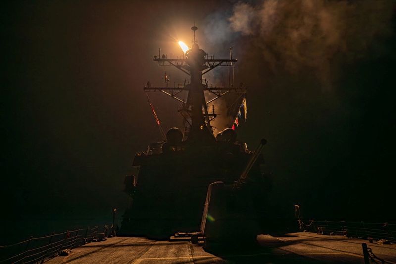 &copy; Reuters. A missile is launched from a warship during the U.S.-led coalition operation against military targets in Yemen, aimed at the Iran-backed Houthi militia that has been targeting international shipping in the Red Sea, from an undisclosed location, in this ha