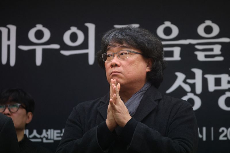 &copy; Reuters. Diretor de "Parasita", Bong Joon-ho, durante entrevista coletiva em Seul
12/01/2024 REUTERS/Kim Hong-Ji