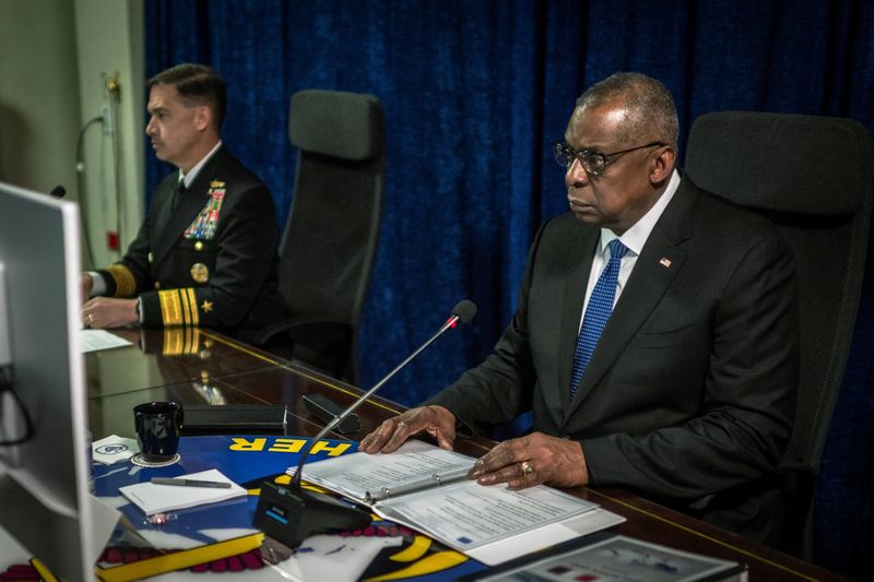 &copy; Reuters. FILE PHOTO: U.S. Secretary of Defense Lloyd J. Austin III participates in the Virtual Red Sea Security Summit at NAVCENT headquarters in Manama, Bahrain December 19, 2023. Chad McNeeley/Office of the Secretary of Defense Public Affairs/Handout via REUTERS