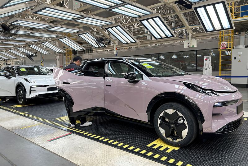 &copy; Reuters.  １月１２日、    欧州連合（ＥＵ）欧州委員会は、欧州の電気自動車（ＥＶ）メーカーを保護するため関税措置を課すべきか調査する一環で、数週間内に中国の自動車メーカーに対する査察