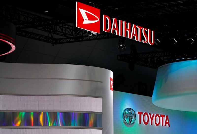 &copy; Reuters. FILE PHOTO: The logos of Daihatsu Motors and Toyota Motor are pictured at the 45th Tokyo Motor Show in Tokyo, Japan October 27, 2017. REUTERS/Kim Kyung-Hoon/File Photo