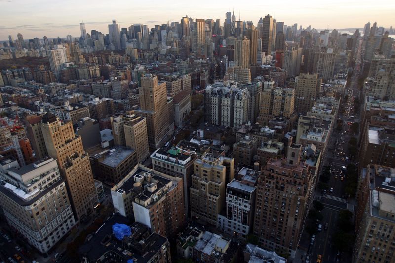 &copy; Reuters. Vue aérienne de la ville de New York, aux Etats-Unis.  /Photo prise le 11 novembre 2008/REUTERS/Jim Young