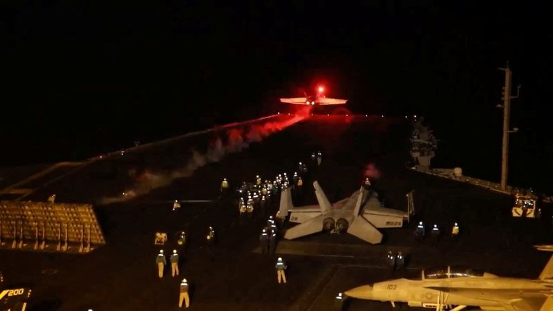 &copy; Reuters. FILE PHOTO: An aircraft takes off to join the U.S.-led coalition to conduct air strikes against military targets in Yemen, aimed at the Iran-backed Houthi militia that has been targeting international shipping in the Red Sea, from an undisclosed location,