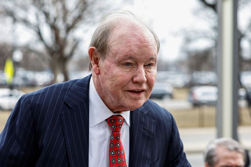 &copy; Reuters. Special prosecutor Dan Webb arrives for actor Jussie Smollett, one-time star of the TV drama "Empire," sentencing hearing after he was found guilty of staging a hate crime against himself, in Chicago, Illinois, U.S., March 10, 2022. REUTERS/Kamil Krzaczyn