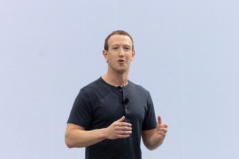 &copy; Reuters. Meta CEO Mark Zuckerberg delivers a speech during the Meta Connect event at the company's headquarters in Menlo Park, California, U.S., September 27, 2023. REUTERS/Carlos Barria/File Photo