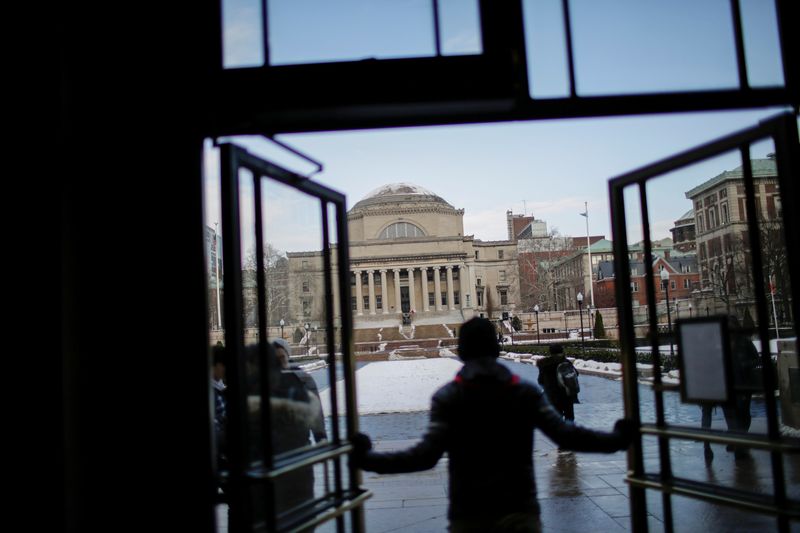 &copy; Reuters. The Library of Columbia University is seen as students walk the campus in New York, U.S., December 16, 2017.  REUTERS/Eduardo Munoz/ File Photo