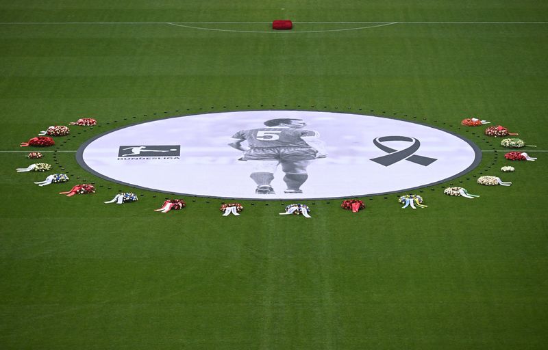 &copy; Reuters. Alemanha homenageia "grande alemão" Beckenbauer em cerimônia no estádio do Bayern
19/01/2024
REUTERS/Angelika Warmuth