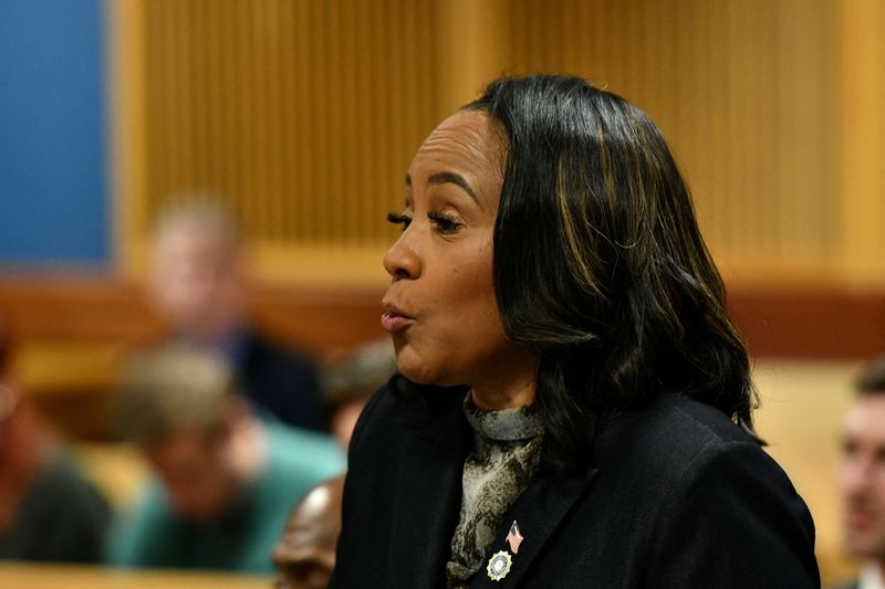 &copy; Reuters. FILE PHOTO: Fulton County District Attorney Fani Willis speaks during a Harrison Floyd bond revocation hearing, at the Fulton County Courthouse in Atlanta, Georgia, U.S. November 21, 2023. Dennis Byron/Pool via REUTERS/File Photo