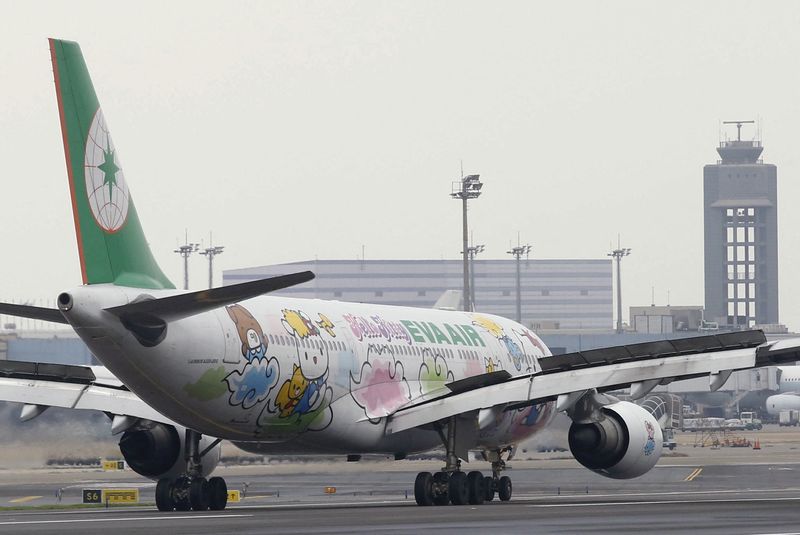 Union votes to strike at Taiwan's Eva Air in salary, conditions dispute