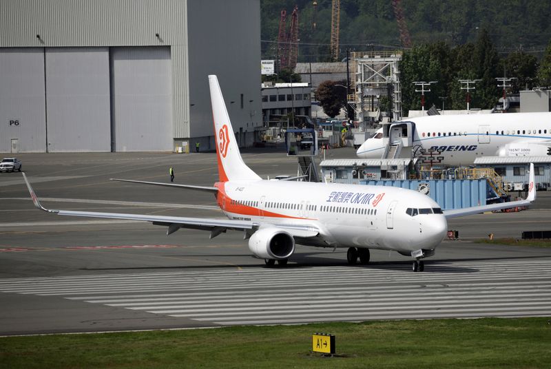 &copy; Reuters. FILE PHOTO: A Boeing 737-900ER taxis at Boeing Field in Seattle, Washington, May 9, 2017. REUTERS/Jason Redmond/File Photo