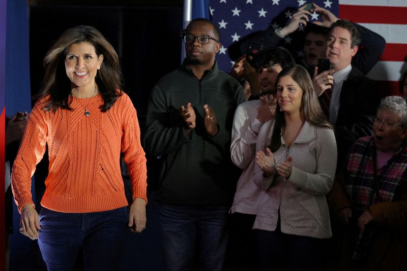 &copy; Reuters. FILE PHOTO: Republican presidential candidate and former U.S. Ambassador to the United Nations Nikki Haley takes the stage past her children Nalin and Rena, and Rena's husband Joshua, at a Get Out the Vote campaign rally ahead of the New Hampshire primary