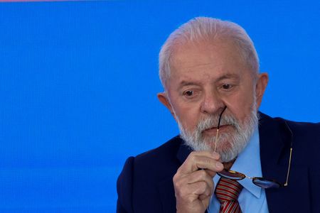 Governo Lula tem 43% de avaliação positiva, diz CNT/MDA