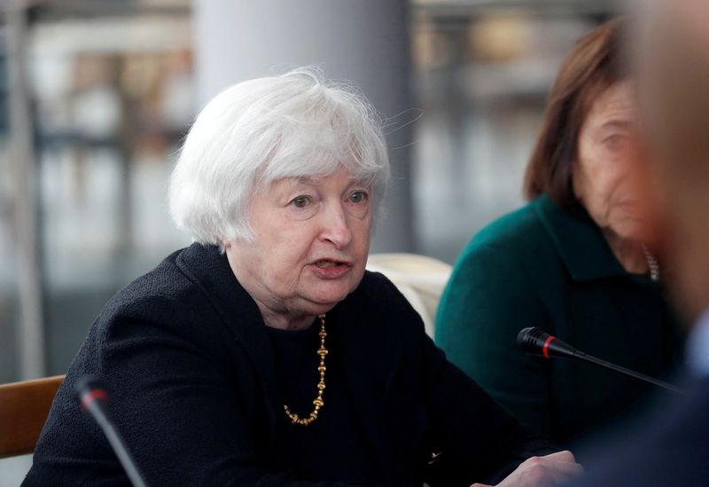 &copy; Reuters. FILE PHOTO: U.S. Treasury Secretary Janet Yellen meets with Mexican business leaders during her visit in Mexico City, Mexico December 6, 2023. REUTERS/Daniel Becerril