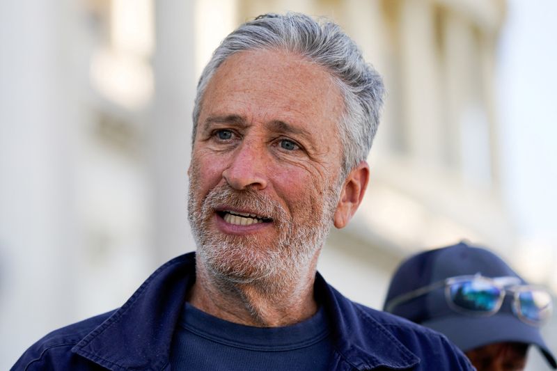 &copy; Reuters. FILE PHOTO: Comedian Jon Stewart leaves the U.S. Capitol after lobbying lawmakers in Washington, U.S., October 21, 2021. REUTERS/Elizabeth Frantz